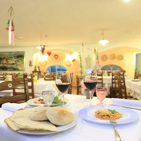 Hotel Ristorante S'astore 4*