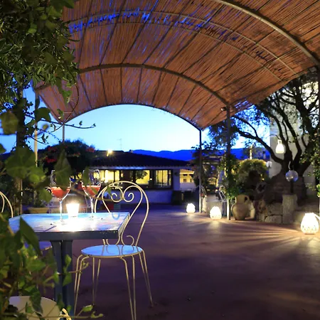 Hotel Ristorante S'astore 4*