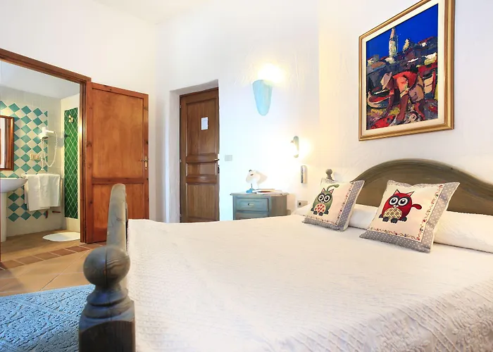 Ristorante S'astore Отель Benetutti