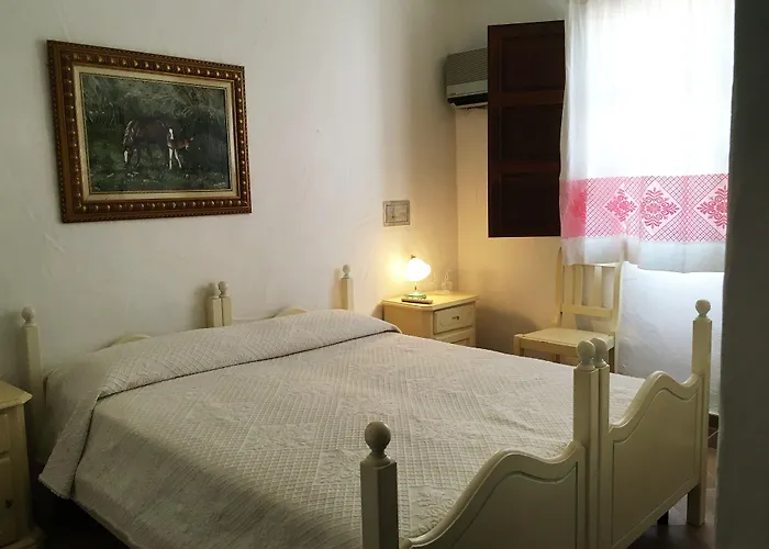 Ristorante S'astore Отель Benetutti