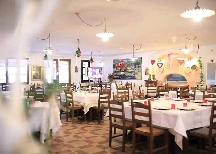 Ristorante S'astore فندق