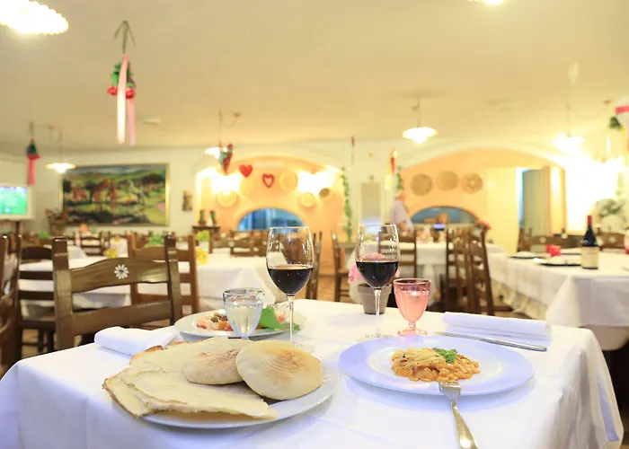 Отель Ristorante S'astore 4*